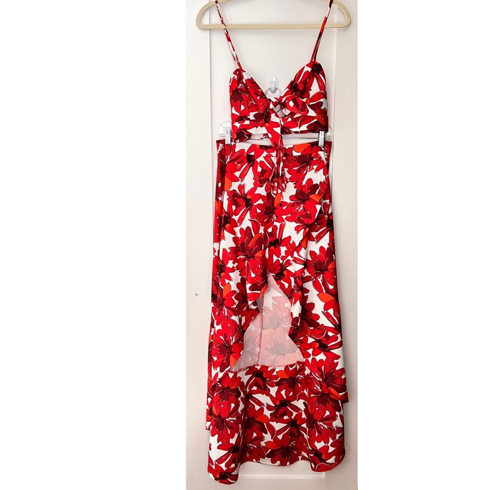 Women’s Two Piece Skirt Set